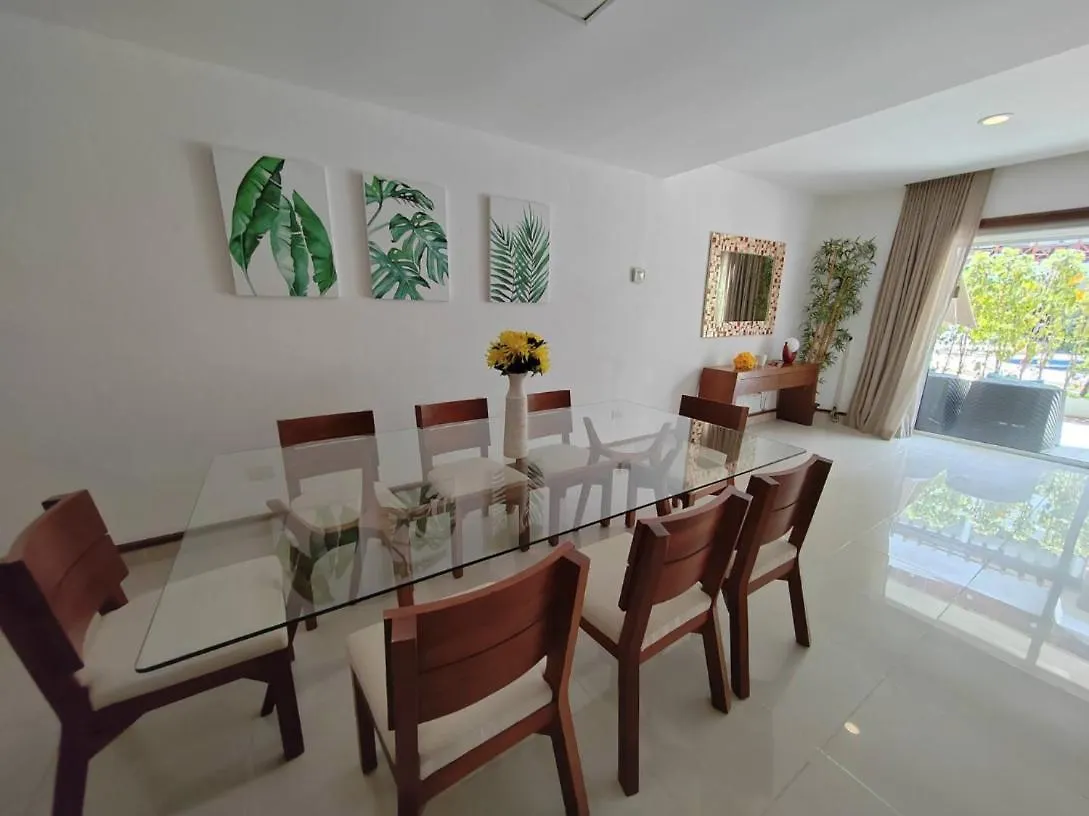 Quadra Alea A Pasos De La Quinta Apartment Playa del Carmen Mexico