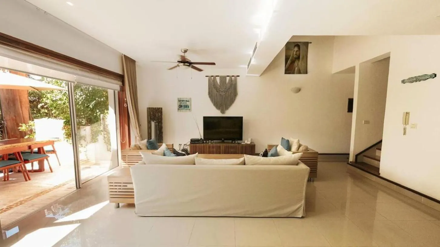 Quadra Alea A Pasos De La Quinta Apartment Playa del Carmen